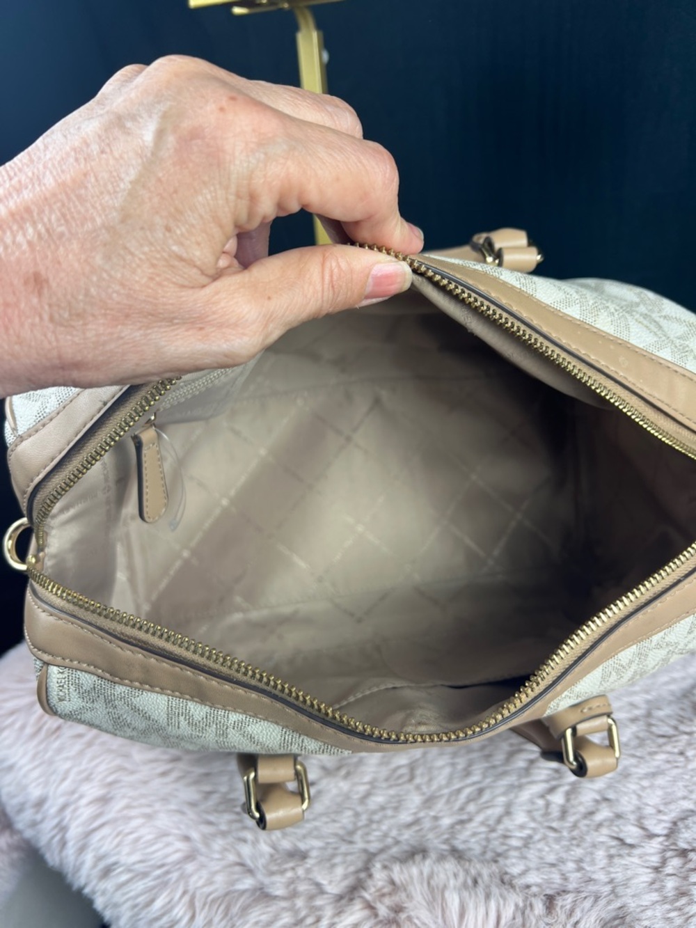 Michael Kors Bedford Travel Medium Duffle Satchel - Vanilla/Camel - Picture 10 of 10